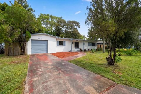 Villa ou maison à vendre à Saint Petersburg, Floride: 3 chambres, 107.02 m2 № 2410536 - photo 2