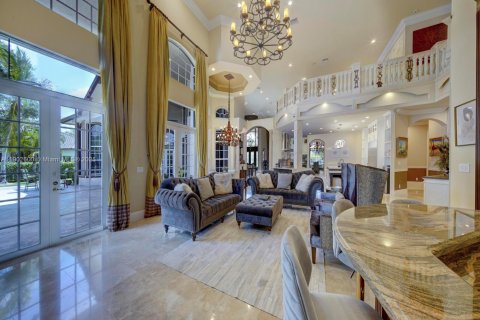 House in Weston, Florida 7 bedrooms, 711.35 sq.m. № 1952986 - photo 26