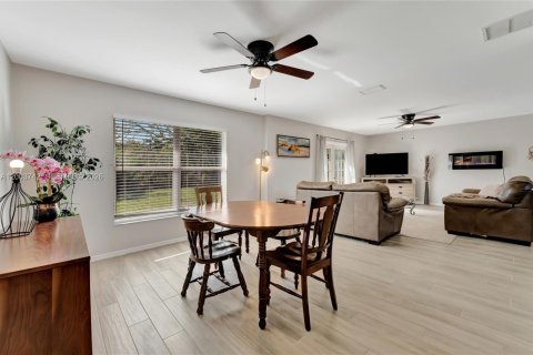 House in Sarasota, Florida 3 bedrooms № 2069095 - photo 14