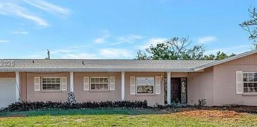 House in Sarasota, Florida 3 bedrooms № 2069095