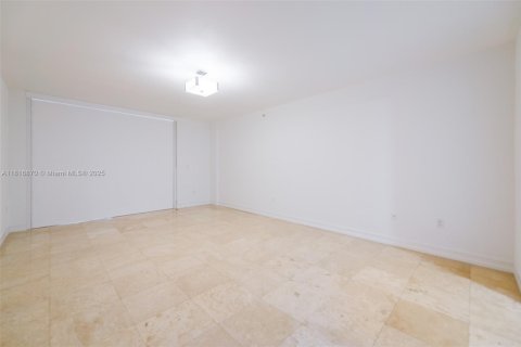 Снять в аренду кондоминиум в Авентура, Флорида 3 спальни, 304.16м2, № 1772586 - фото 29