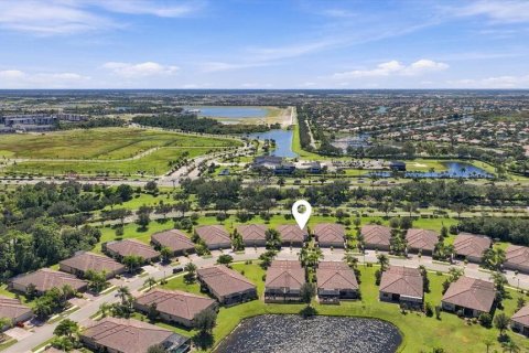 Villa ou maison à vendre à Venice, Floride: 3 chambres, 131.92 m2 № 2436819 - photo 4