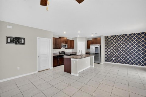 Casa en venta en Riverview, Florida, 4 dormitorios, 177.81 m2 № 1902796 - foto 11