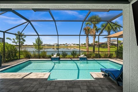 House in Punta Gorda, Florida 3 bedrooms, 174.93 sq.m. № 2092397 - photo 2