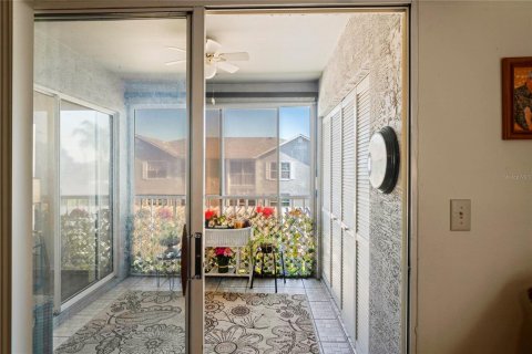 Condo in Hudson, Florida, 2 bedrooms  № 2095648 - photo 30