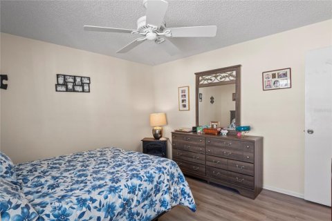 Condo in Hudson, Florida, 2 bedrooms  № 2095648 - photo 27
