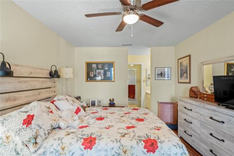 Condo in Hudson, Florida, 2 bedrooms  № 2095648 - photo 20