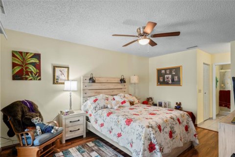 Condo in Hudson, Florida, 2 bedrooms  № 2095648 - photo 19