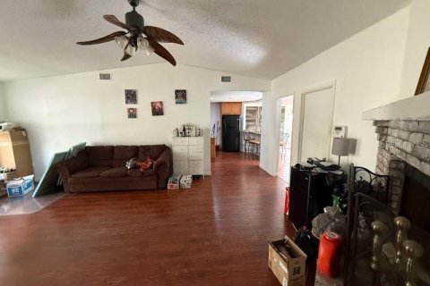 Casa en venta en DeLand, Florida, 3 dormitorios, 267.74 m2 № 2103069 - foto 6