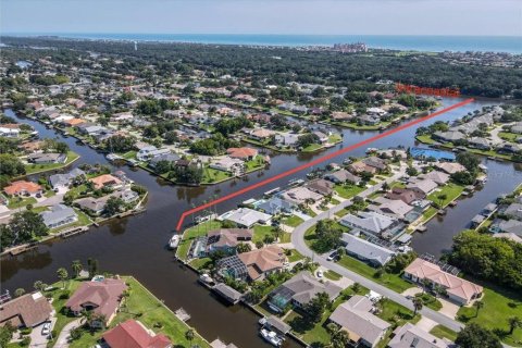 House in Palm Coast, Florida 4 bedrooms, 318 sq.m. № 1907518 - photo 4