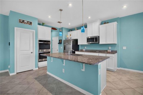 House in Parrish, Florida 4 bedrooms, 190.26 sq.m. № 2210536 - photo 11