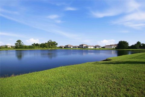 House in Parrish, Florida 4 bedrooms, 190.26 sq.m. № 2210536 - photo 30