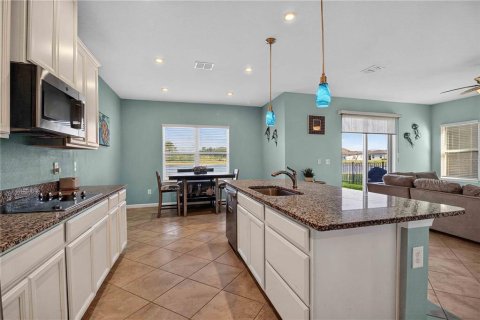 House in Parrish, Florida 4 bedrooms, 190.26 sq.m. № 2210536 - photo 13