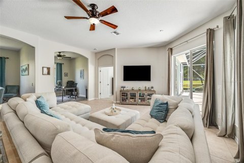Villa ou maison à vendre à Palm Bay, Floride: 3 chambres, 224.08 m2 № 2140975 - photo 25