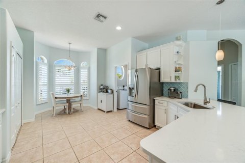 Villa ou maison à vendre à Palm Bay, Floride: 3 chambres, 224.08 m2 № 2140975 - photo 15