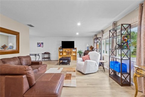 Villa ou maison à vendre à Sarasota, Floride: 3 chambres, 166.95 m2 № 2395683 - photo 5