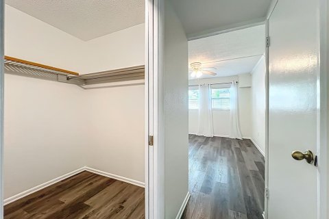 Condo in Orlando, Florida, 1 bedroom  № 1840242 - photo 29