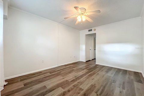 Condo in Orlando, Florida, 1 bedroom  № 1840242 - photo 27