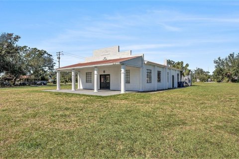 Commercial property in Tampa, Florida 182.37 sq.m. № 1448204 - photo 4