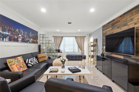 Condo in Coconut Creek, Florida, 2 bedrooms  № 1707391 - photo 3