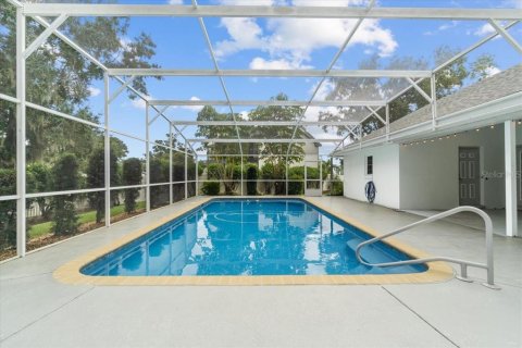 Casa en venta en Winter Haven, Florida, 4 dormitorios, 289.3 m2 № 1912289 - foto 15