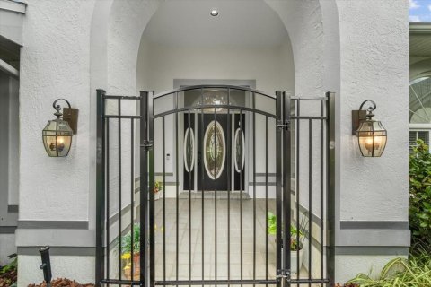 Casa en venta en Winter Haven, Florida, 4 dormitorios, 289.3 m2 № 1912289 - foto 17