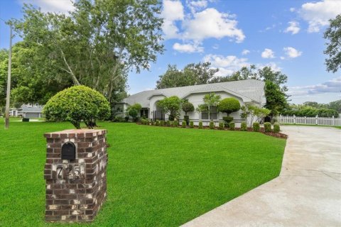 Casa en venta en Winter Haven, Florida, 4 dormitorios, 289.3 m2 № 1912289 - foto 2