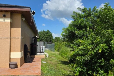 Casa en alquiler en Lehigh Acres, Florida, 3 dormitorios, 153.57 m2 № 2055518 - foto 7