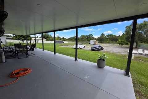 Casa en alquiler en Lehigh Acres, Florida, 3 dormitorios, 153.57 m2 № 2055518 - foto 24