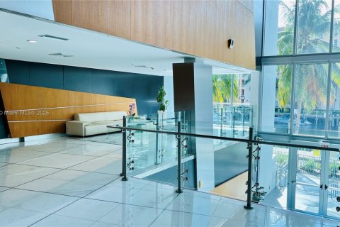 Condominio en alquiler en Aventura, Florida, 2 dormitorios, 154.5 m2 № 1949099 - foto 25