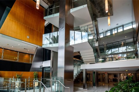 Condominio en alquiler en Aventura, Florida, 2 dormitorios, 154.5 m2 № 1949099 - foto 17