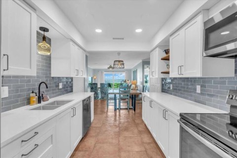 Copropriété à louer à Saint Petersburg, Floride: 2 chambres, 99.41 m2 № 1843283 - photo 17