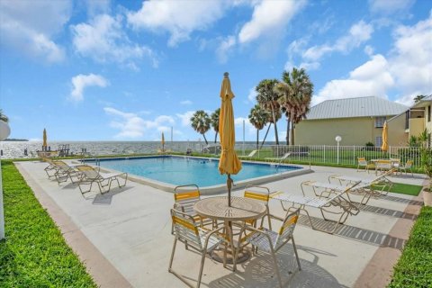 Copropriété à louer à Saint Petersburg, Floride: 2 chambres, 99.41 m2 № 1843283 - photo 12