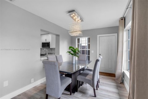 Villa ou maison à vendre à Margate, Floride: 4 chambres, 135.45 m2 № 1963118 - photo 10