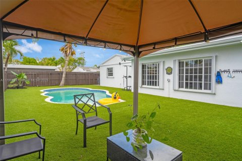 Villa ou maison à vendre à Margate, Floride: 4 chambres, 135.45 m2 № 1963118 - photo 30