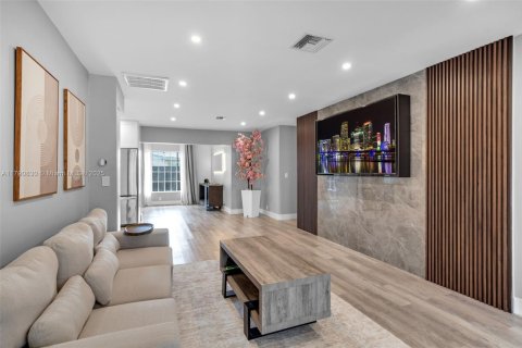 Villa ou maison à vendre à Margate, Floride: 4 chambres, 135.45 m2 № 1963118 - photo 6