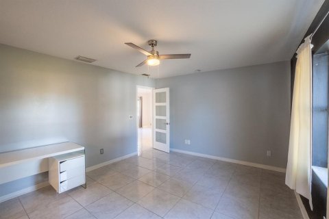 Villa ou maison à vendre à Palm Coast, Floride: 3 chambres, 113.71 m2 № 1523797 - photo 13