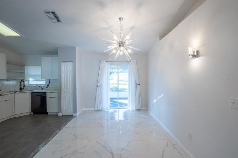 Villa ou maison à vendre à Palm Coast, Floride: 3 chambres, 113.71 m2 № 1523797 - photo 6