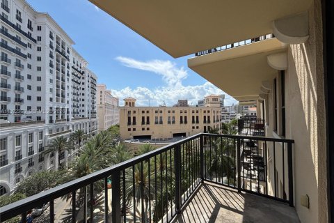 Condo in Coral Gables, Florida, 2 bedrooms  № 2062932 - photo 15