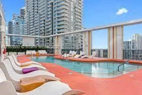 Снять в аренду кондоминиум в Майами, Флорида 1 спальня, 65.96м2, № 2034272 - фото 20