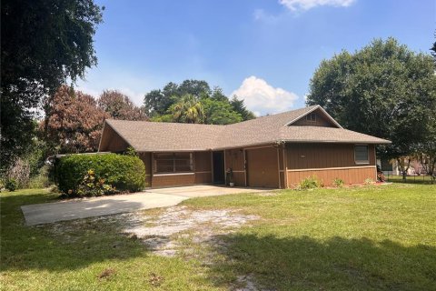 House in St. Lucie, Florida 2 bedrooms, 117.34 sq.m. № 2239282