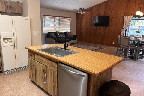 Villa ou maison à vendre à St. Lucie, Floride: 2 chambres, 117.34 m2 № 2239282 - photo 16