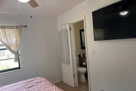Villa ou maison à vendre à St. Lucie, Floride: 2 chambres, 117.34 m2 № 2239282 - photo 18