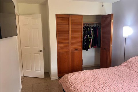 Villa ou maison à vendre à St. Lucie, Floride: 2 chambres, 117.34 m2 № 2239282 - photo 19