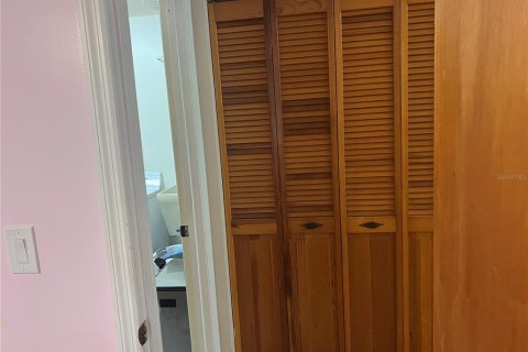 Villa ou maison à vendre à St. Lucie, Floride: 2 chambres, 117.34 m2 № 2239282 - photo 24