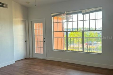 Condo in Orlando, Florida, 2 bedrooms  № 1735298 - photo 4