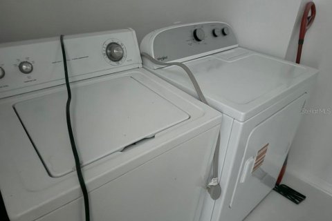 Condo in Orlando, Florida, 2 bedrooms  № 1735298 - photo 8
