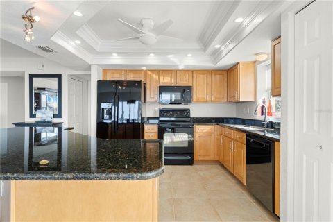 Condo in Punta Gorda, Florida, 3 bedrooms  № 2093729 - photo 24