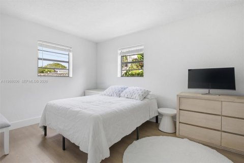 Купить виллу или дом в Маргит, Флорида 2 спальни, 89.09м2, № 2027971 - фото 13