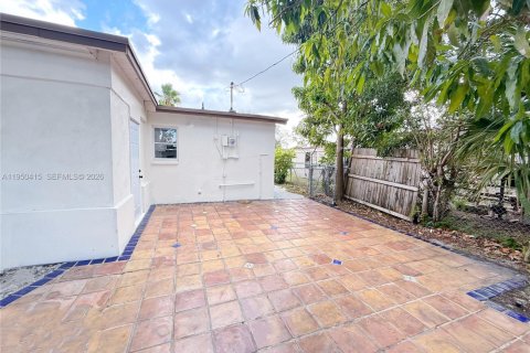 House in Lauderhill, Florida 3 bedrooms № 2005977 - photo 22